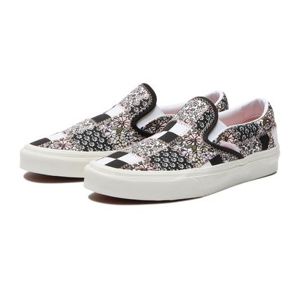 UA Classic Slip-On VN0A33TB9FY