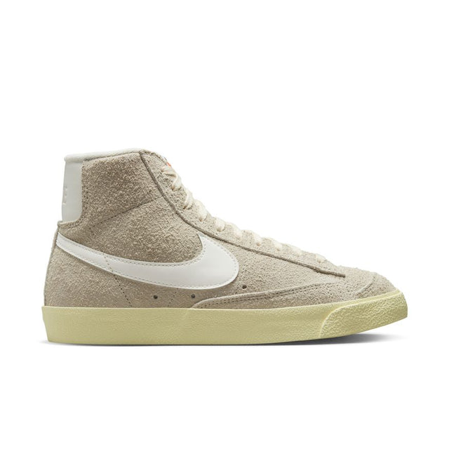 Buy NIKE W BLAZER MID '77 VNTG DV7006-001 Canada Online