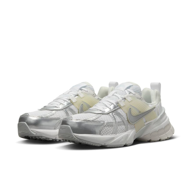 Buy NIKE Nike V2K Run FD0736-104 Canada Online
