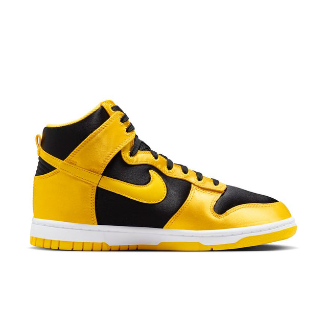 Buy NIKE W NIKE DUNK HIGH FN4216-001 Canada Online