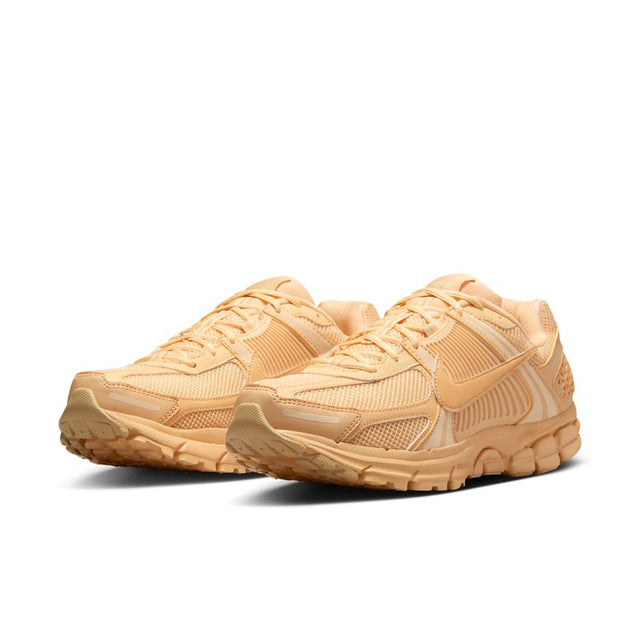 Buy NIKE ZOOM VOMERO 5 HF5493-200 Canada Online