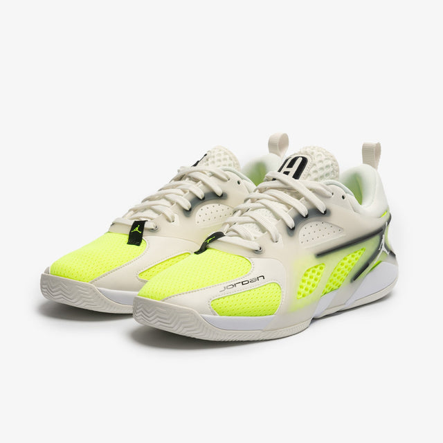 M Jordan Heir Series "White and Black Volt" FQ3858-107