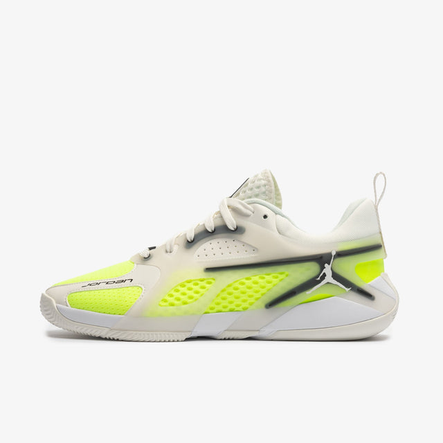 M Jordan Heir Series "White and Black Volt" FQ3858-107