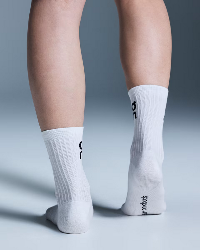 On Logo Sock High 3P 2UF10310069